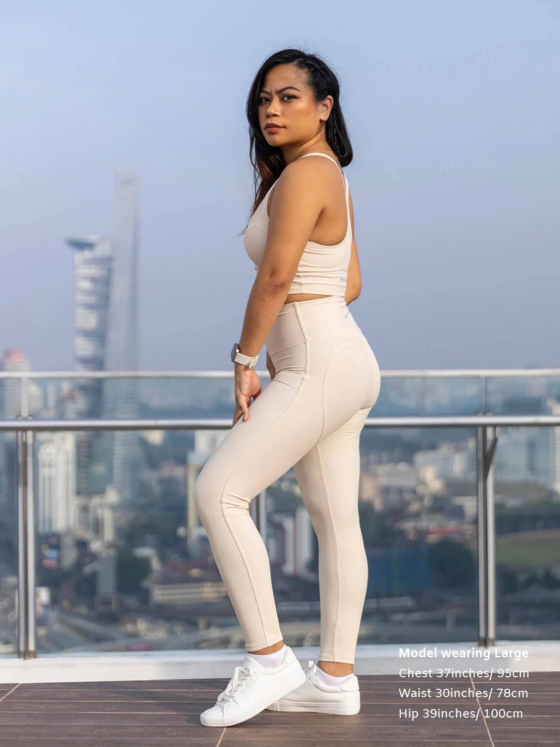 Aria Active Set