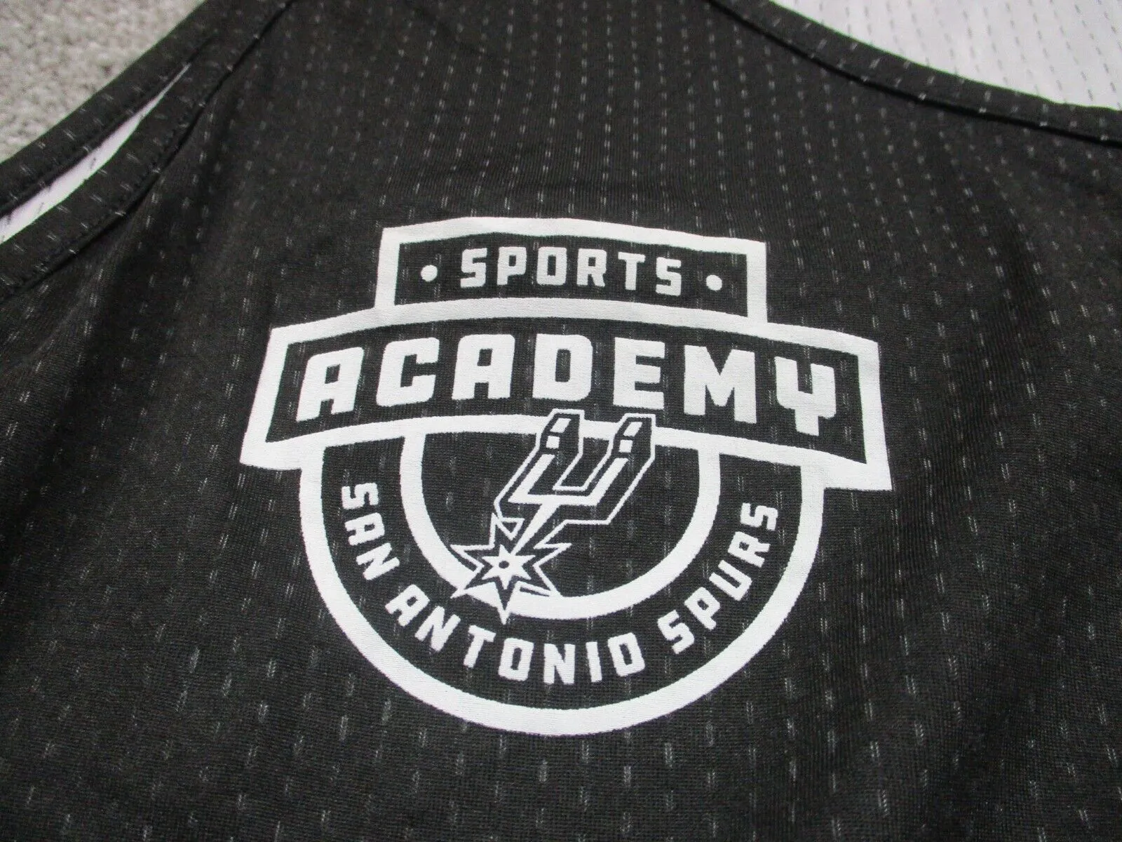 Authentic Score Apparel Basketball Shirt Women's Medium Black San Antonio Spurs
