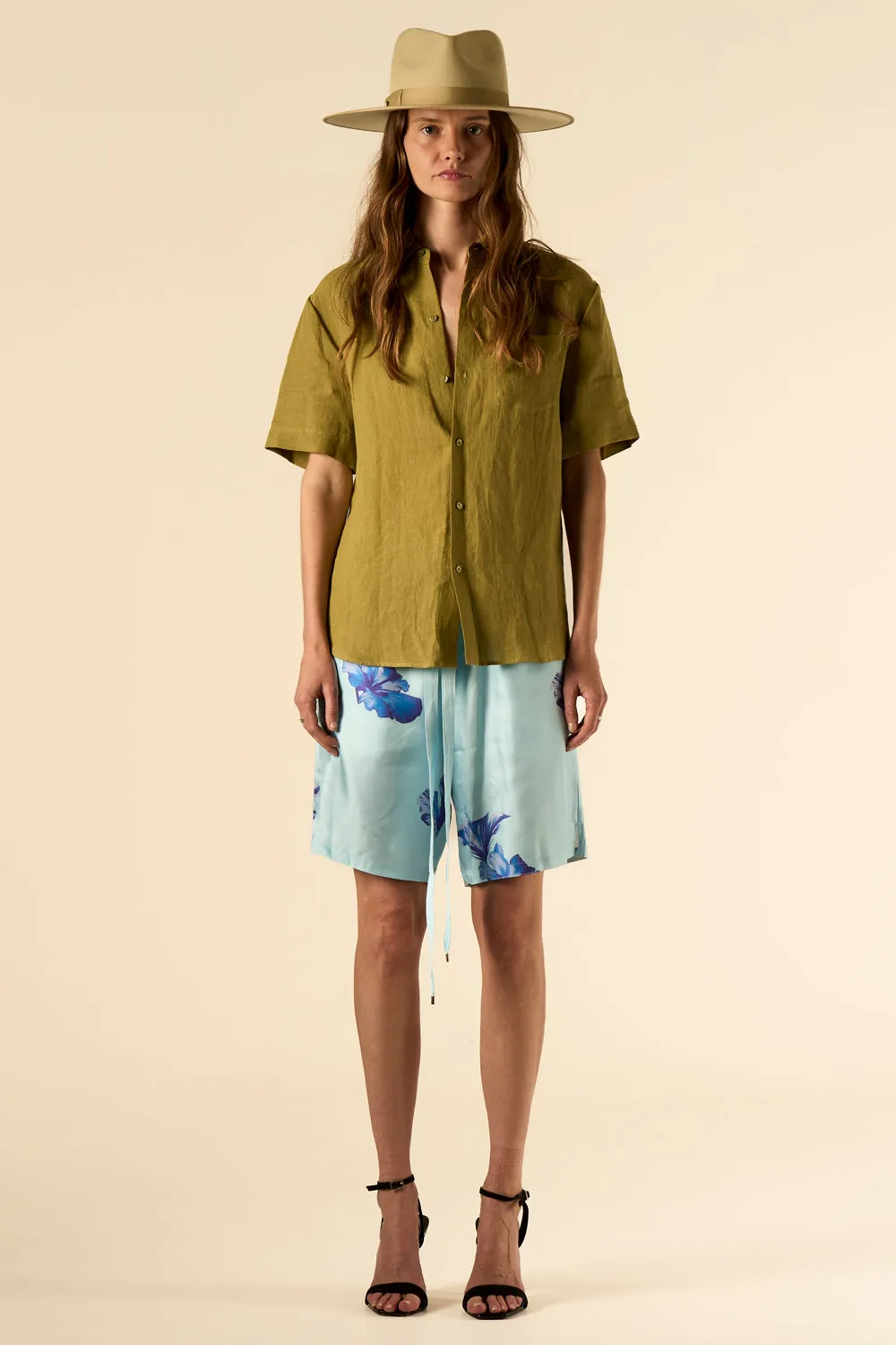 Basketball Silk Short Pale Blue Hawaii Woman