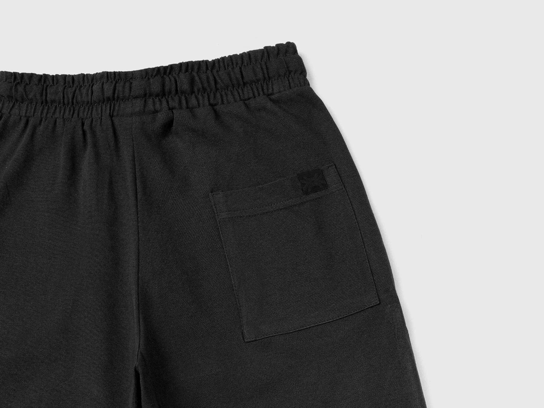 Basketball-style bermudas with drawstring
