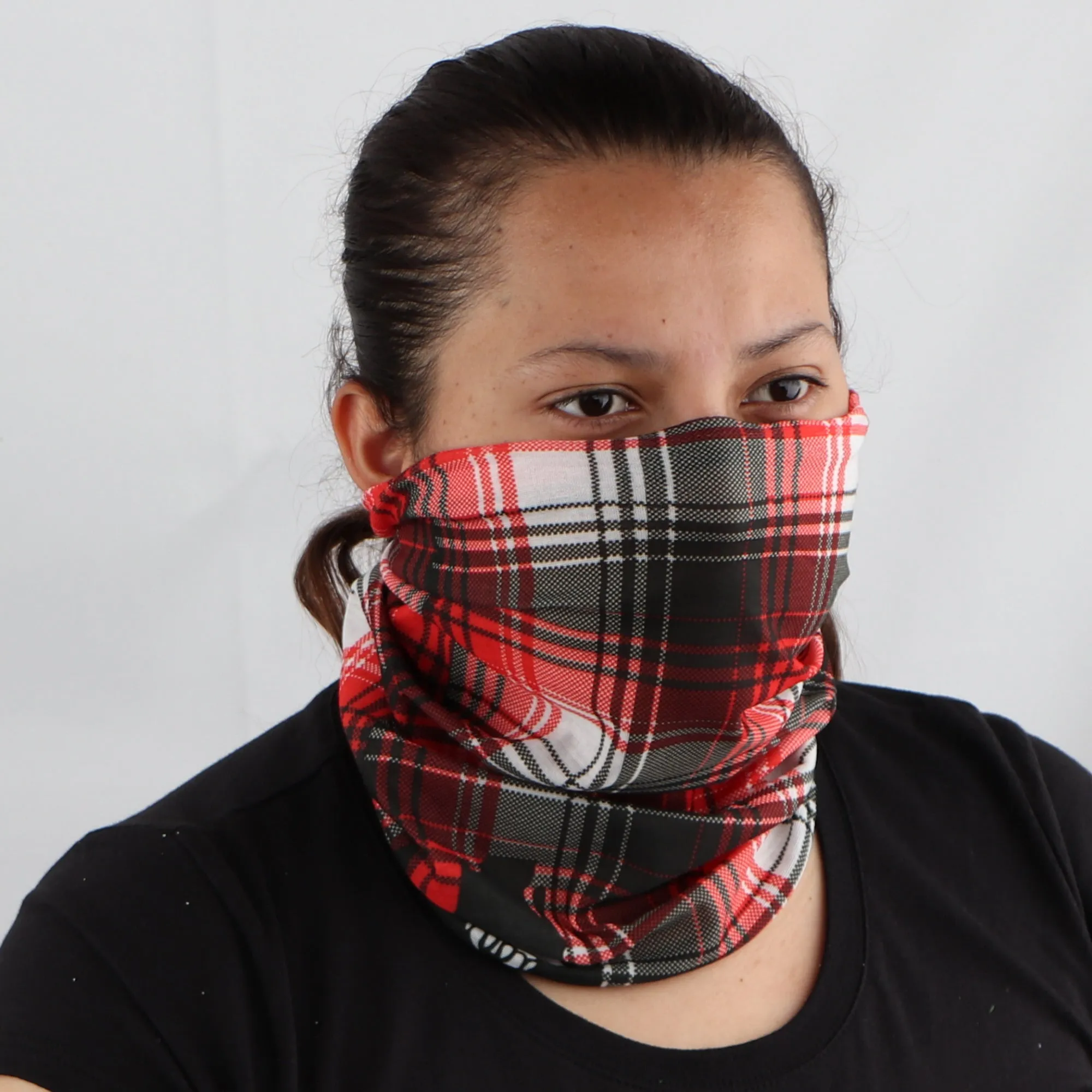 Black Red Checked Seamless Face Mask Neck Gaiter