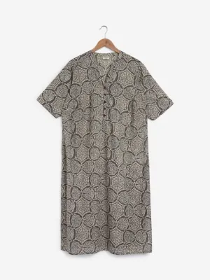 Diza Curves Grey Straight Mosaic Print Kurta