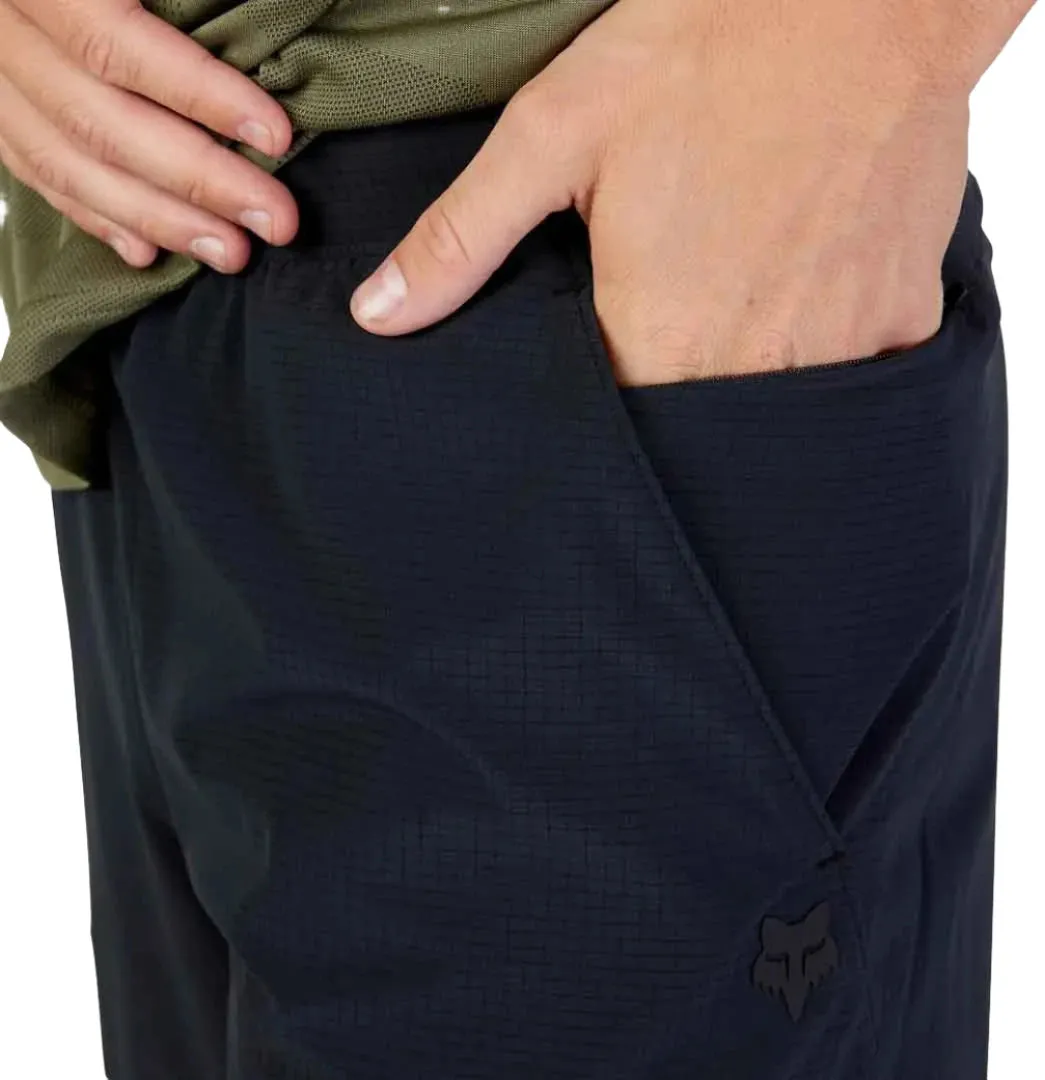 Fox MOTIVE SHORT 5" LINERLESS - Black