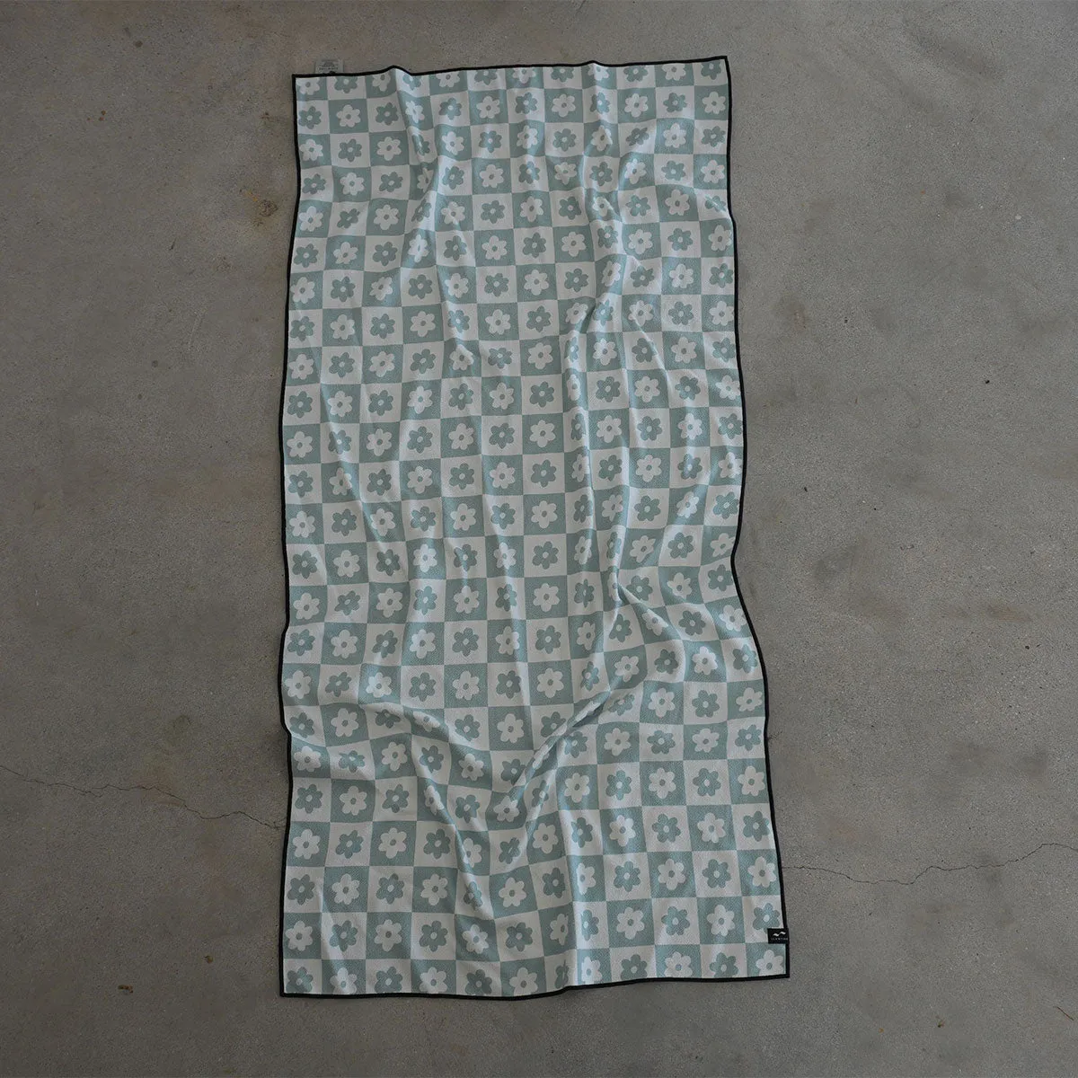 Gigi Performance Quick-Dry Travel Towel