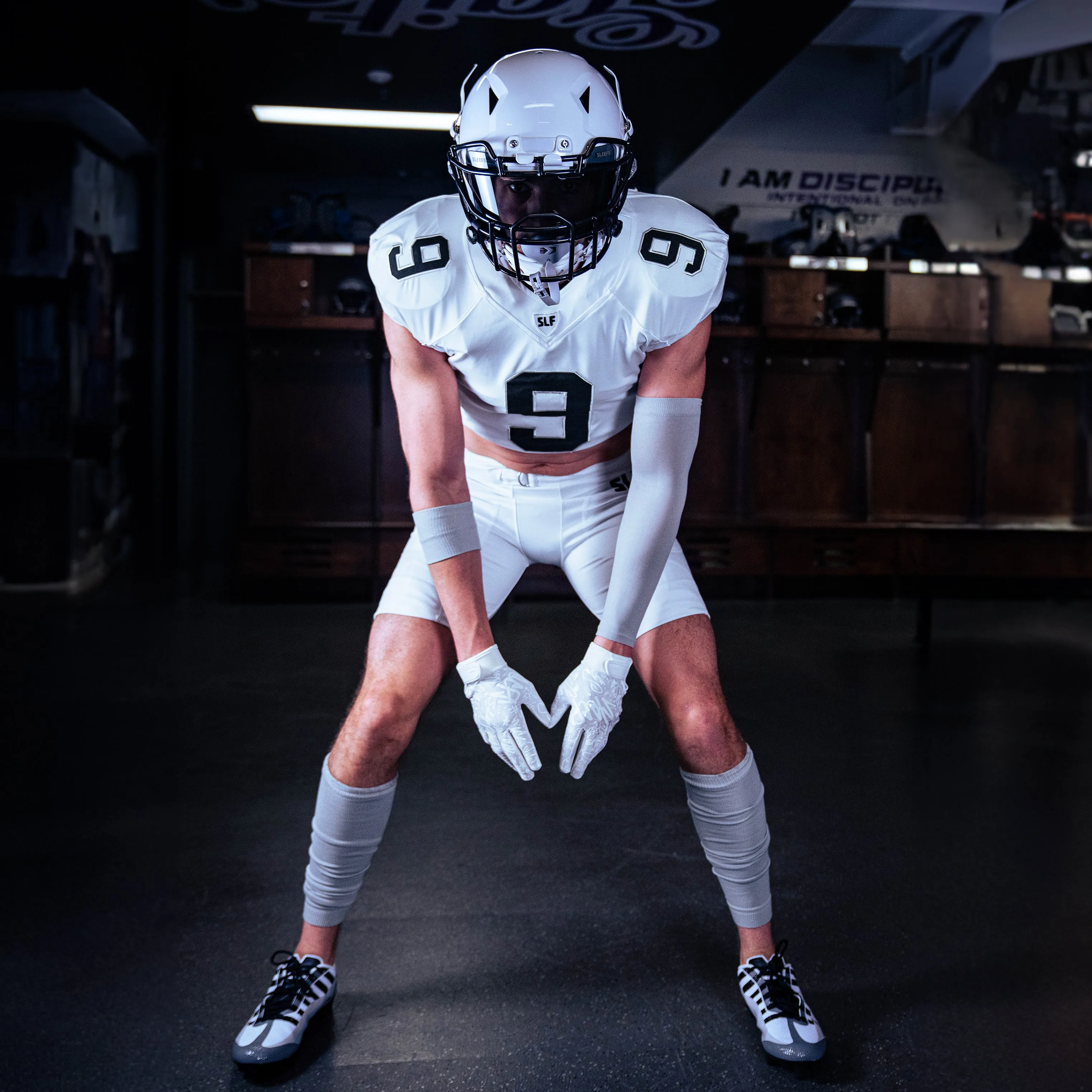 Hue Light Gray One Size Fits All Arm Sleeve