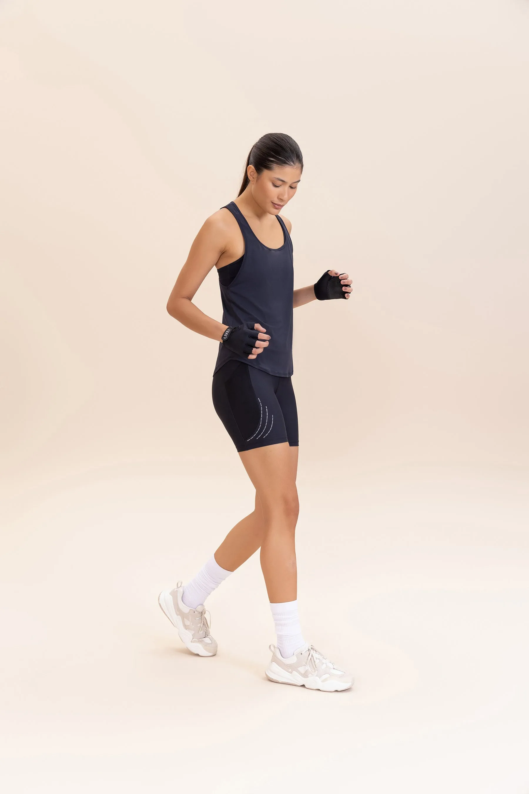 Long Broad Tank Top
