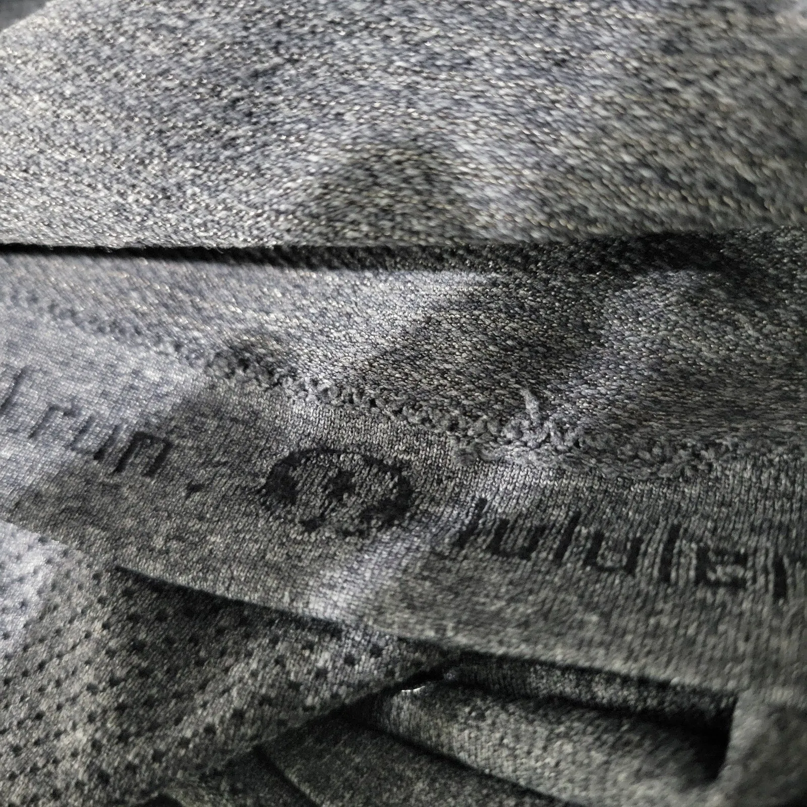 Lululemon Soulcycle Swiftly Tech Top Thumbholes Long Sleeves Crew Tee T Shirt Running Training Size 8