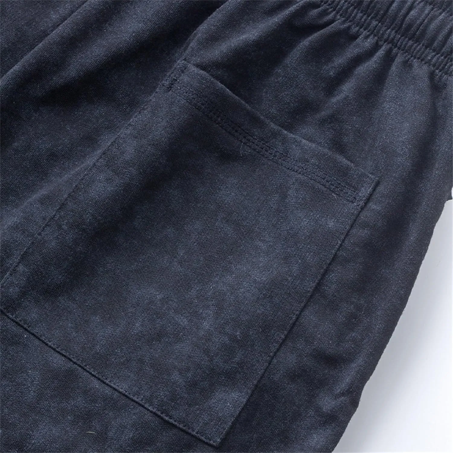 Mens Cargo Shorts Below The Knee Casual Loose Fit Short Pants with Pockets 2025