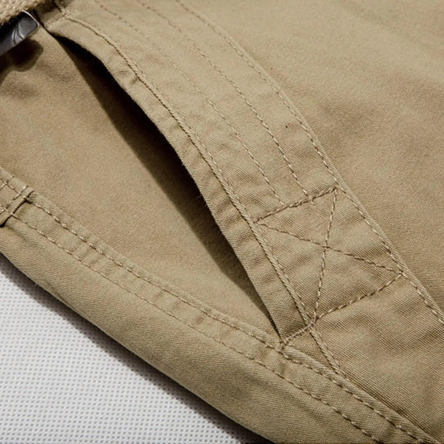 Men's Classic Fit Shorts Elastic Waist Drawstrings Summer Beach Sports Shorts Lightweight 2025