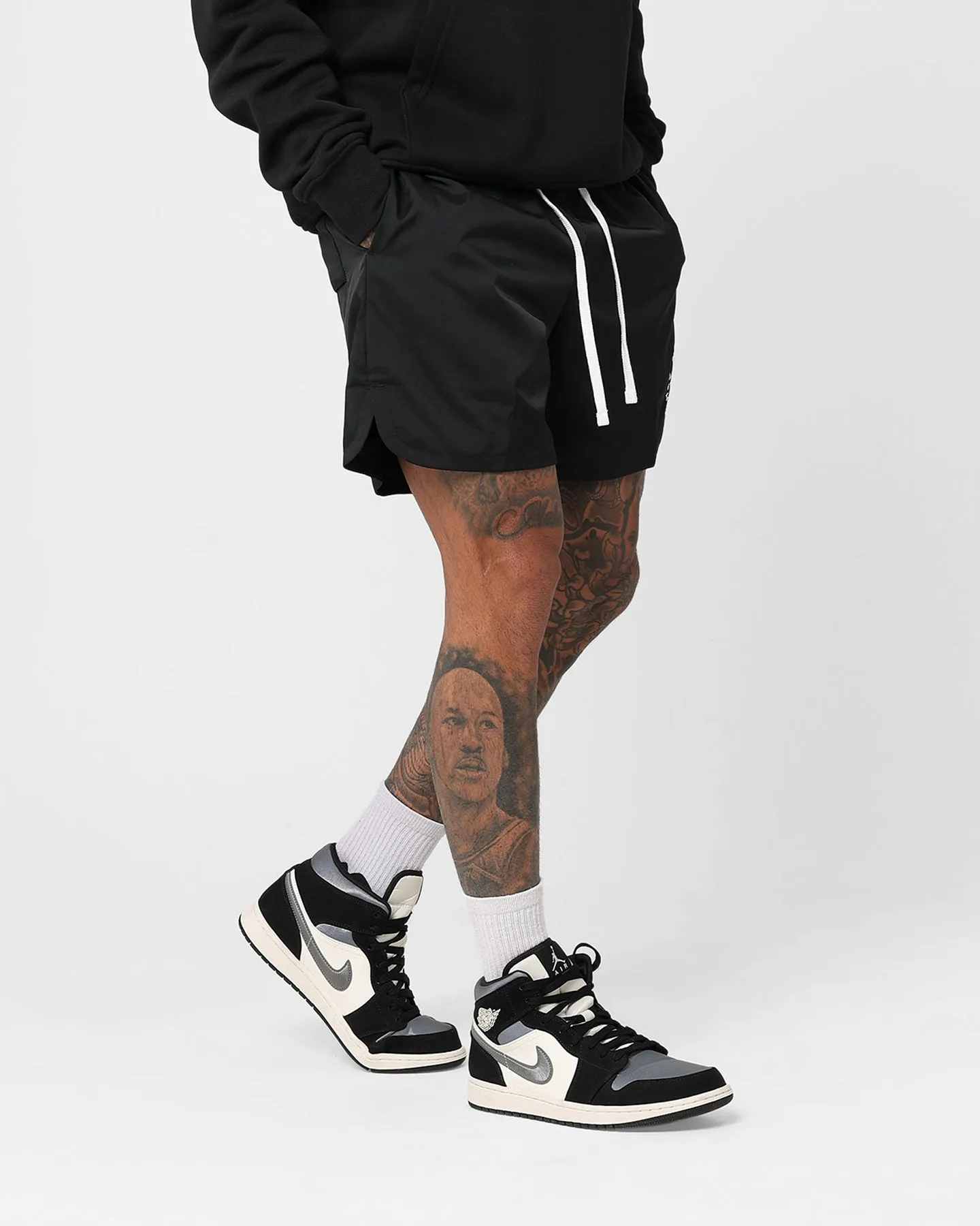 Nike Sportswear Essentials Woven Lined Flow Shorts Black/White