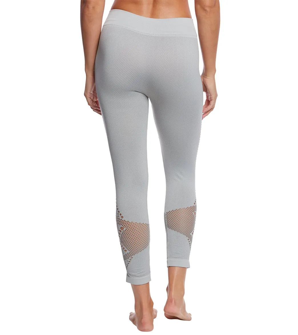 NUX Alana Seamless Yoga Capris