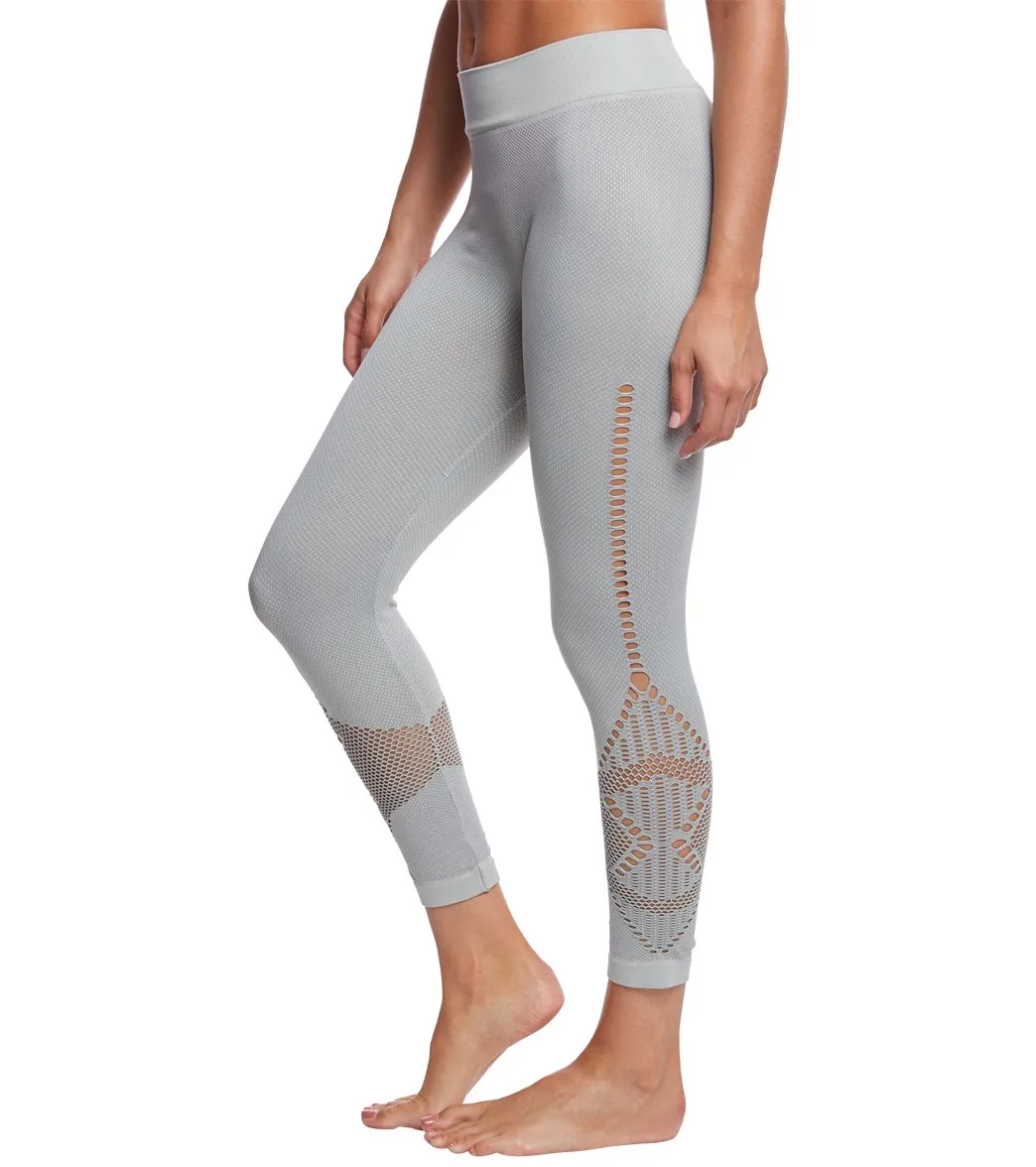 NUX Alana Seamless Yoga Capris