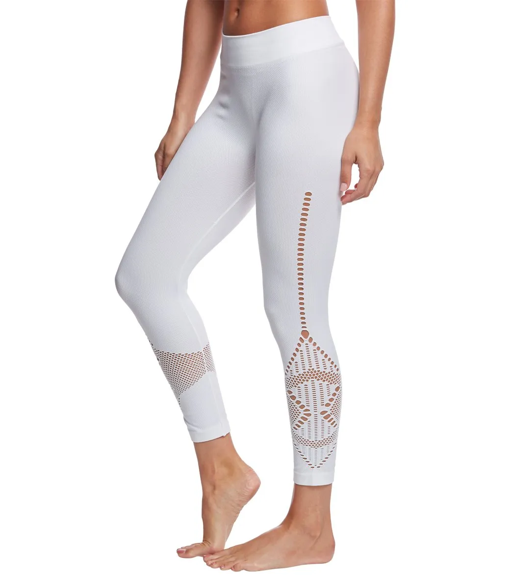 NUX Alana Seamless Yoga Capris