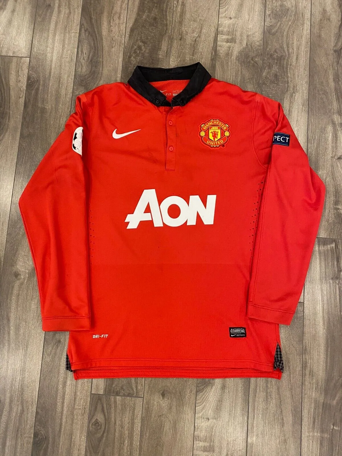 Robin van Persie Manchester United Jersey Mens Large Red Nike LongSleeve 2013/14