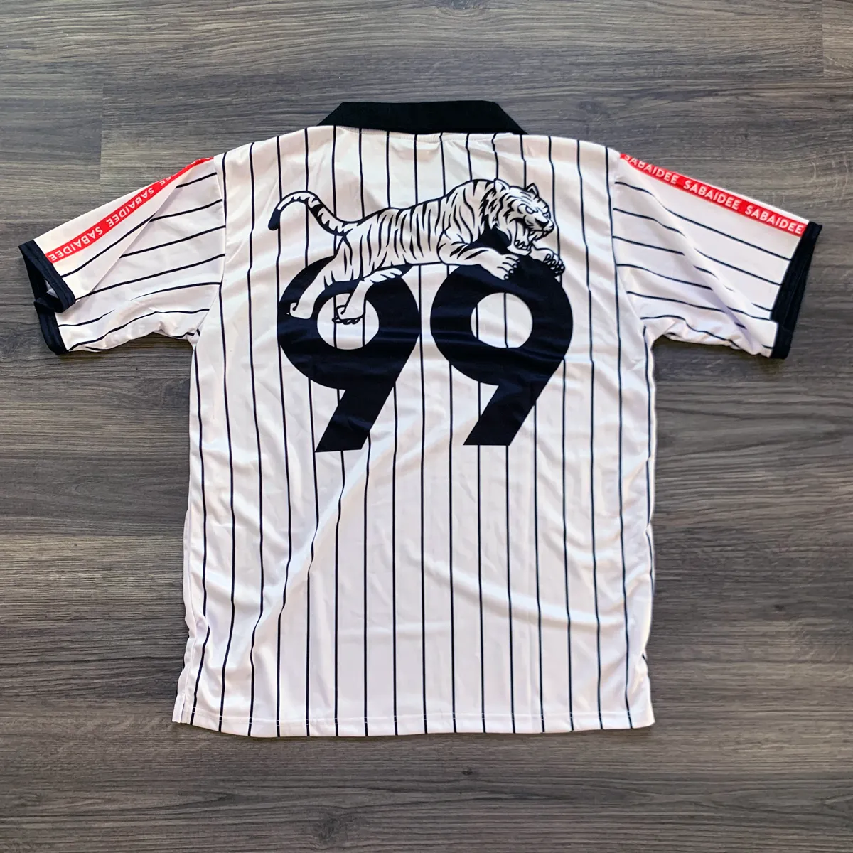 Sabaidee Stripe Soccer Jersey