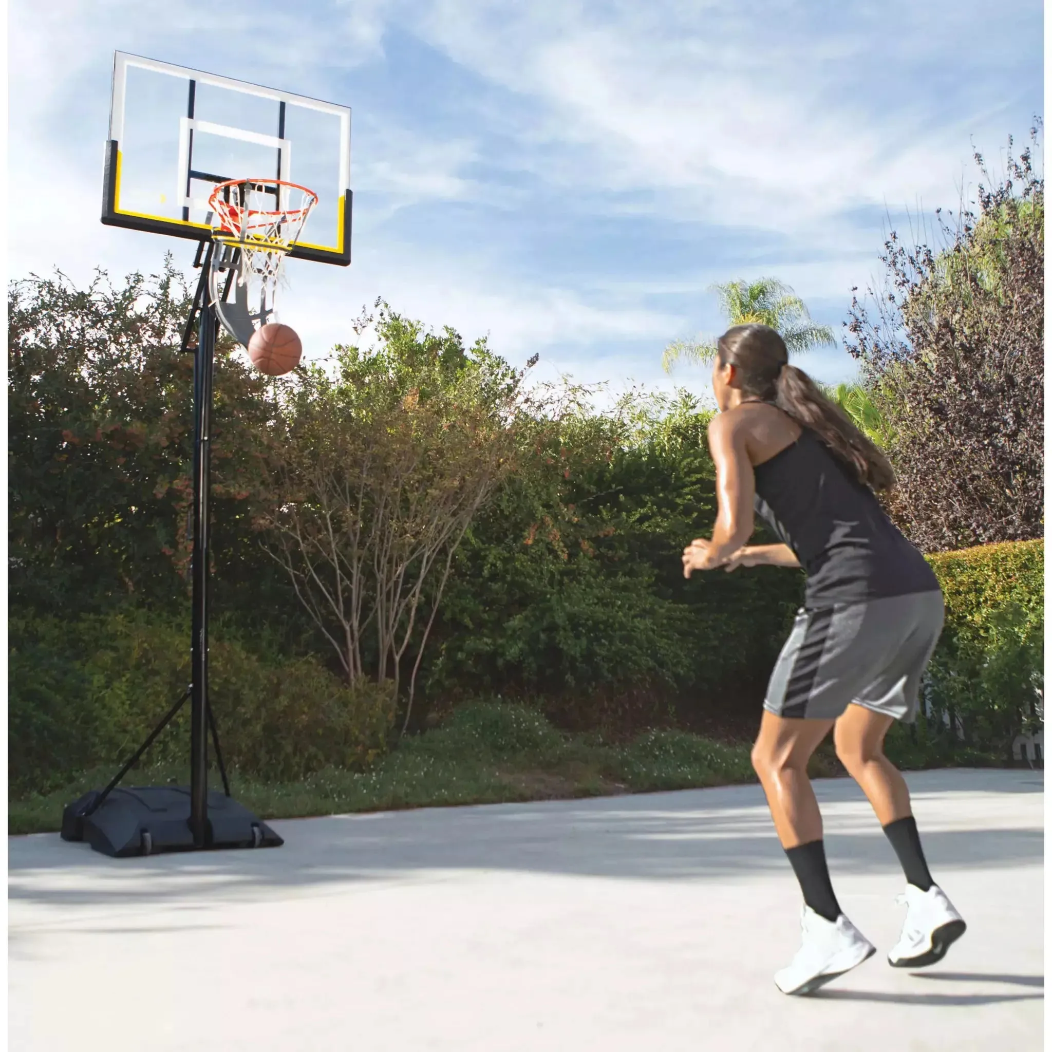 SKLZ Kick-Out Basketball Trainer