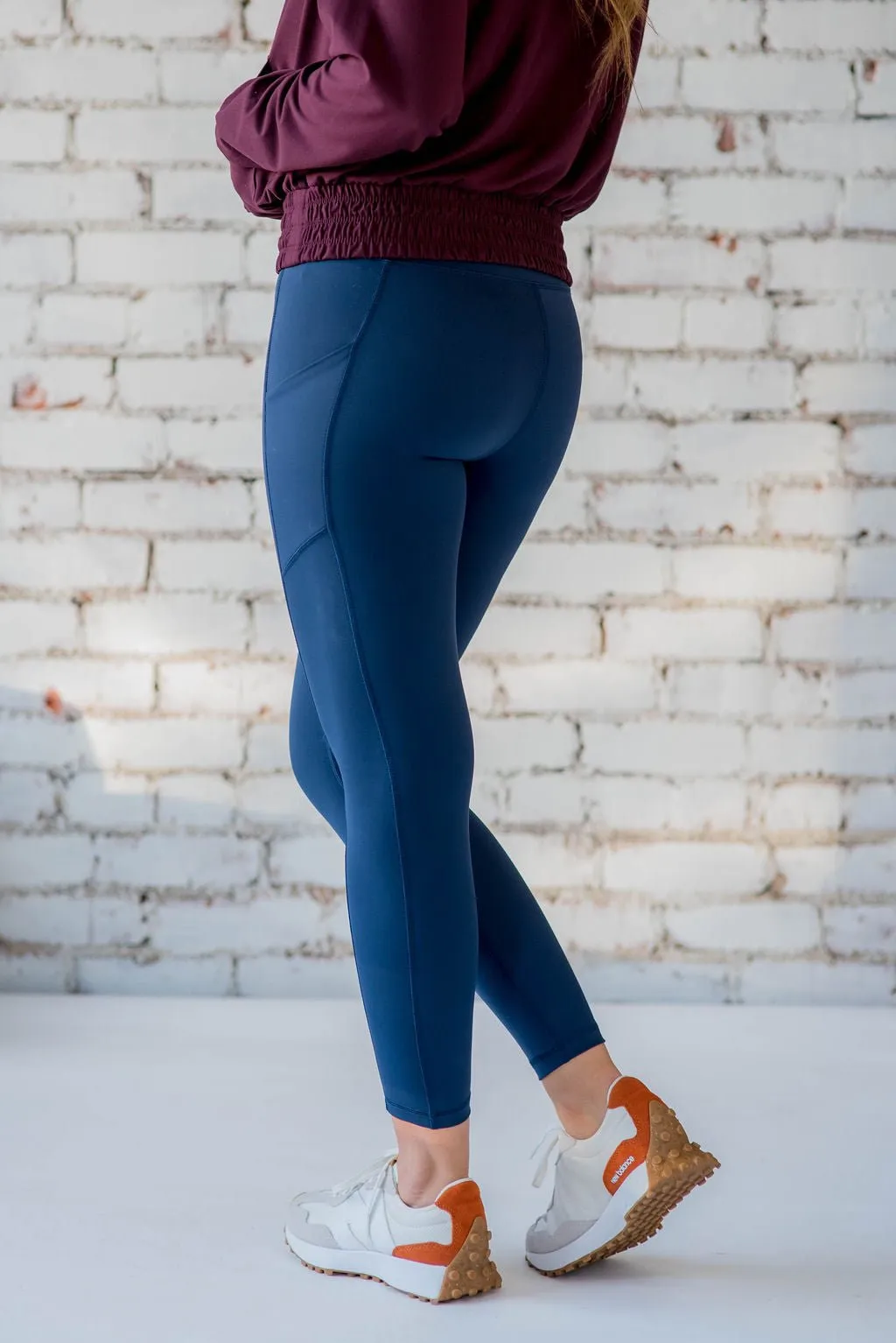 Thick Stitched Side Pocket Leggings