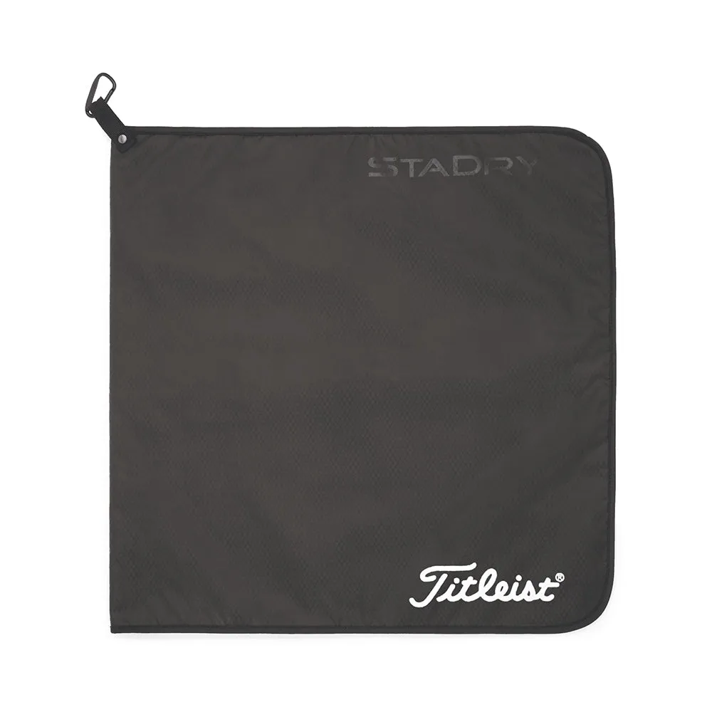 Titleist StaDry Performance Towel/Bag Hood