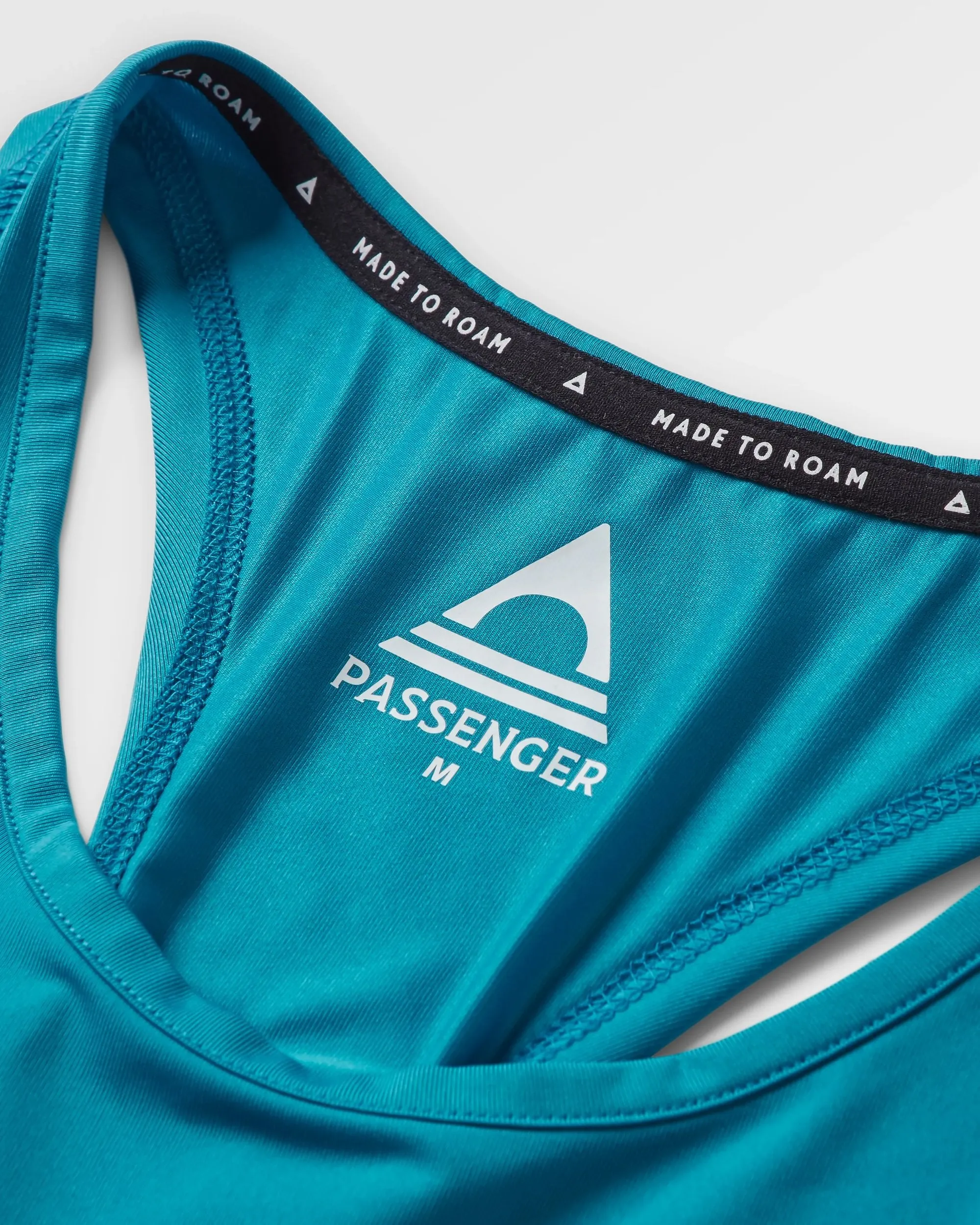 Twist Recycled Active Vest - Blue Pool