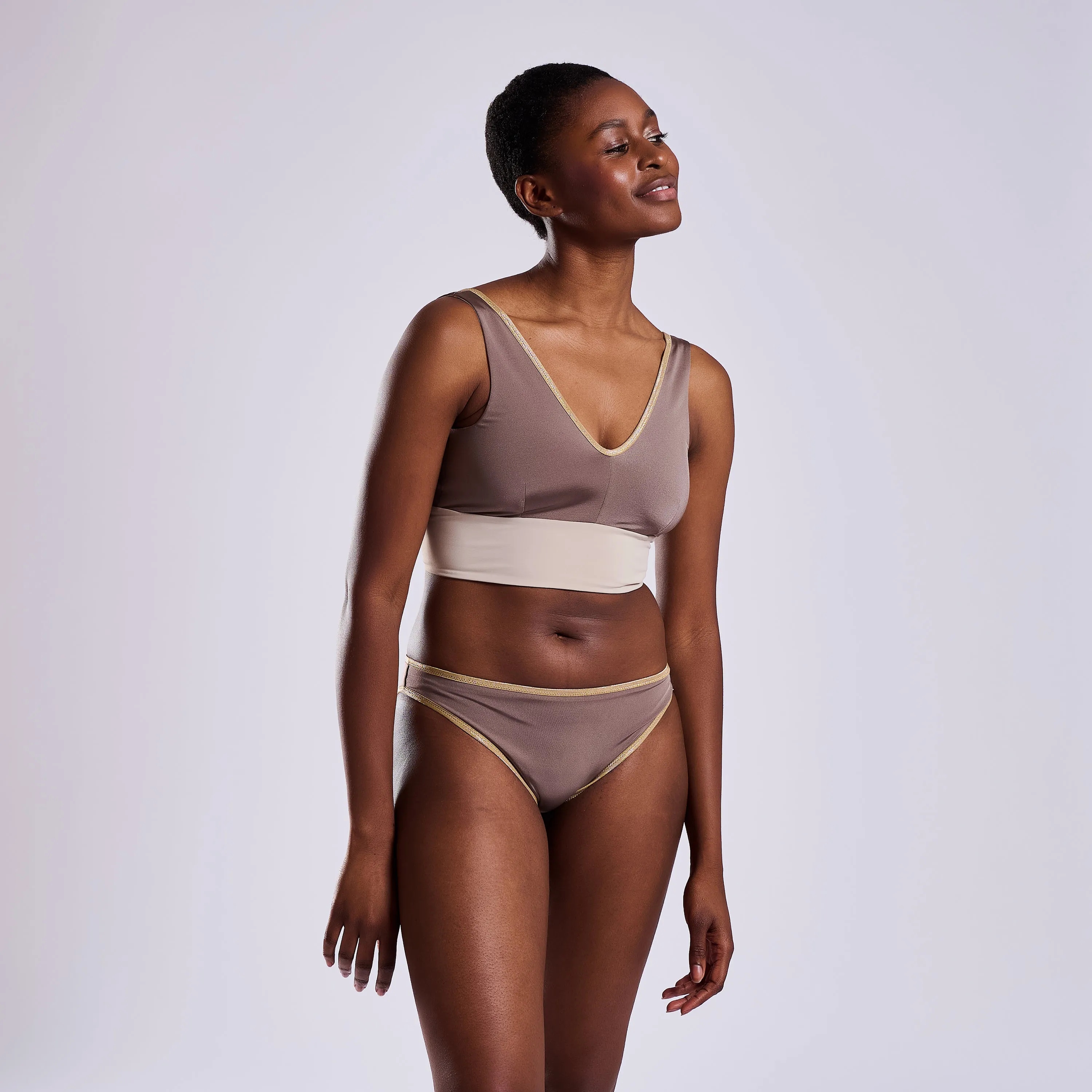 Yoga Top Shine '23